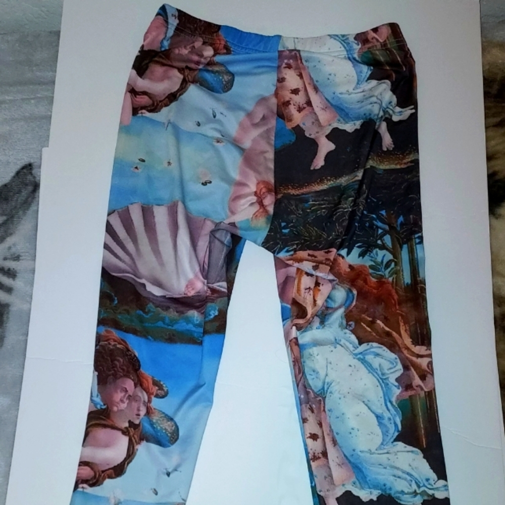 Angelic Leggings Medium